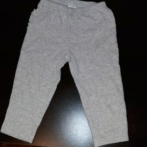 Girls 18month gray leggings with ruffles on butt